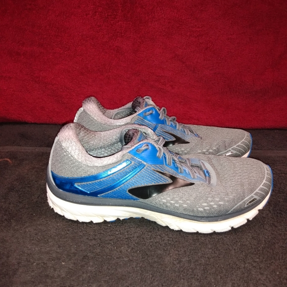 brooks adrenaline gts 18 men